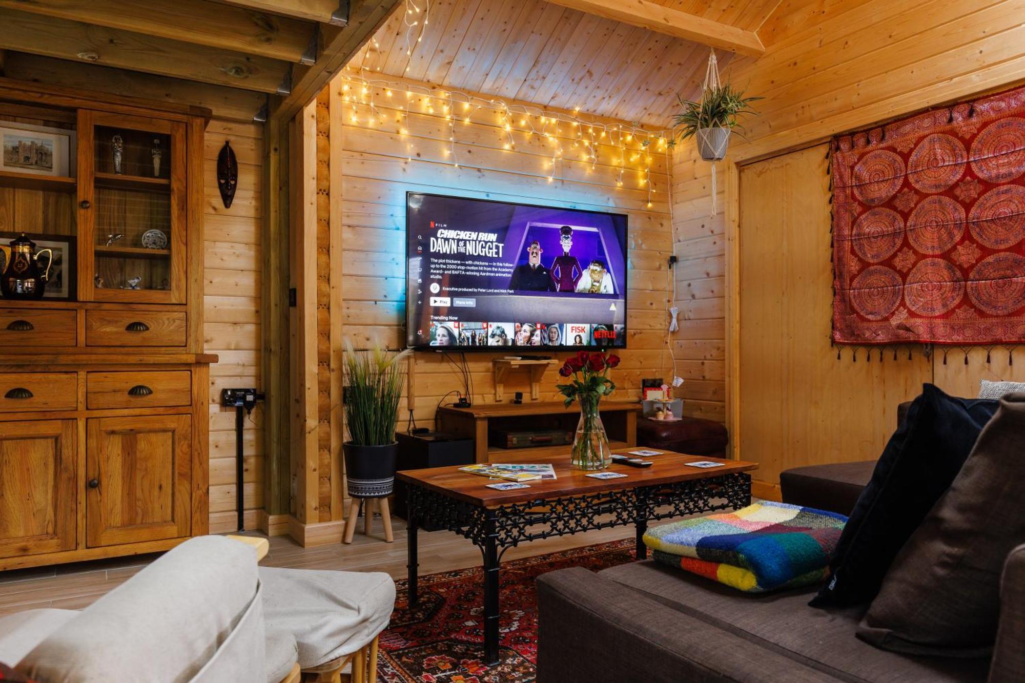Spacious Cabin Evcharger And Free Parking Near Cambridge Exteriör bild